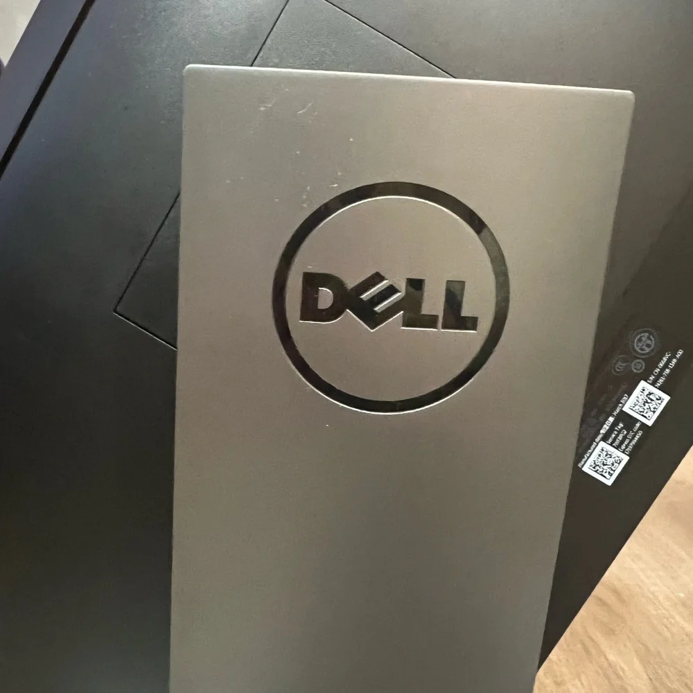 5 in Stock Dell 22” flat panel LED LCD🐭👌❤️2017 - Picture 13 of 17